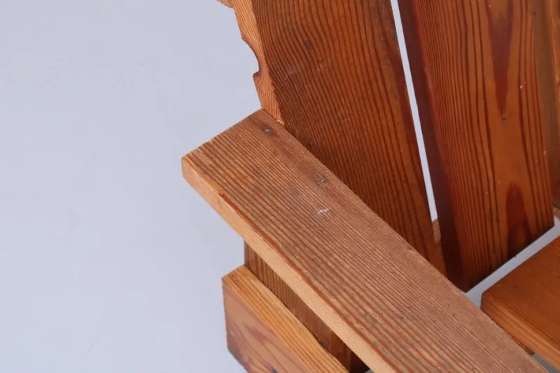 Pamono Set of Pine Crate Wood Children's Chairs in the style of Gerrit Rietveld, 1980s> Children's Chairs