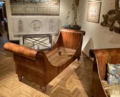 Pamono Set of 19th Century Italian Empire Flamed Walnut Sleigh Beds or Daybeds><noscript><img width=
