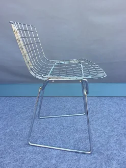 Pamono Set of Wire Children's Chairs by Harry Bertoia for Knoll Inc. / Knoll International><noscript><img width=