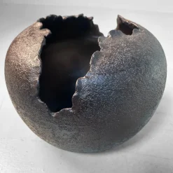 Pamono Shigaraki Ceramic Sculptural Ikebana Vase, 1970s