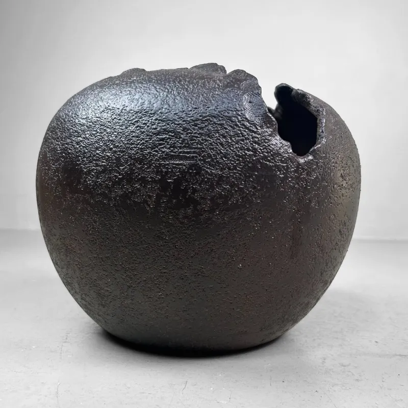 Pamono Shigaraki Ceramic Sculptural Ikebana Vase, 1970s