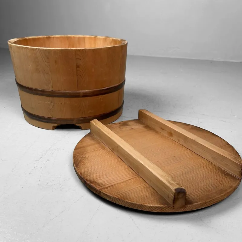 Pamono Shōwa Wooden Oke / Ohitsu Bucket, Japan, 1960s> Trunks Crates & Baskets