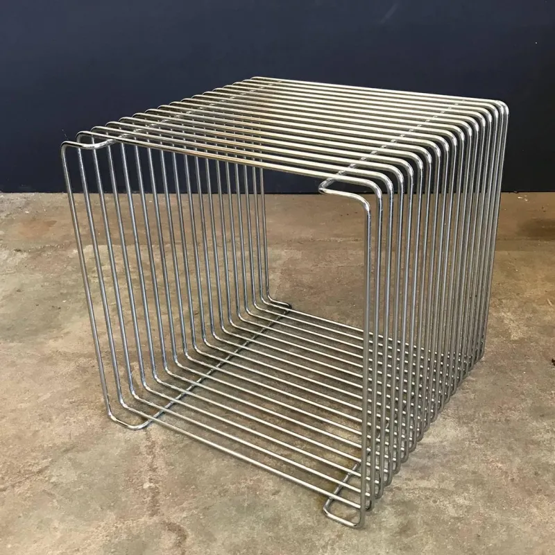 Pamono Side Table & 3 Pantonova Chairs by Verner Panton for Fritz Hansen, 1971, Set of 4> Living Room Sets