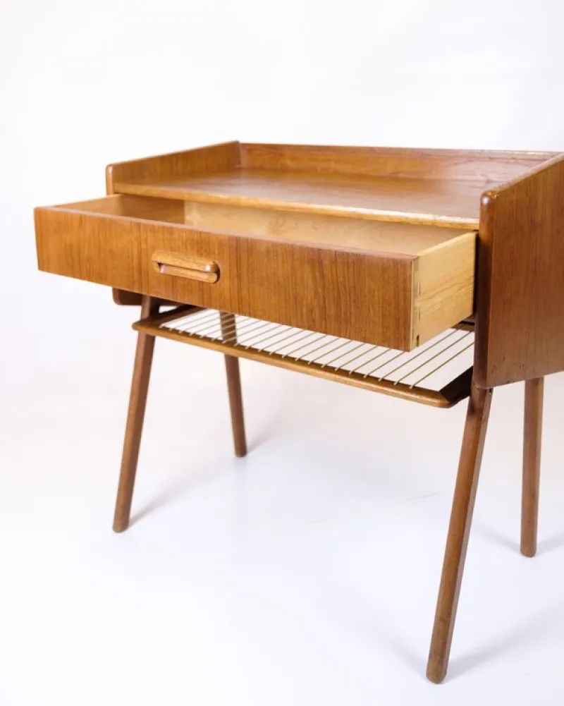 Pamono Side Table in Teak with Drawer and Wicker Shelf, 1960s
