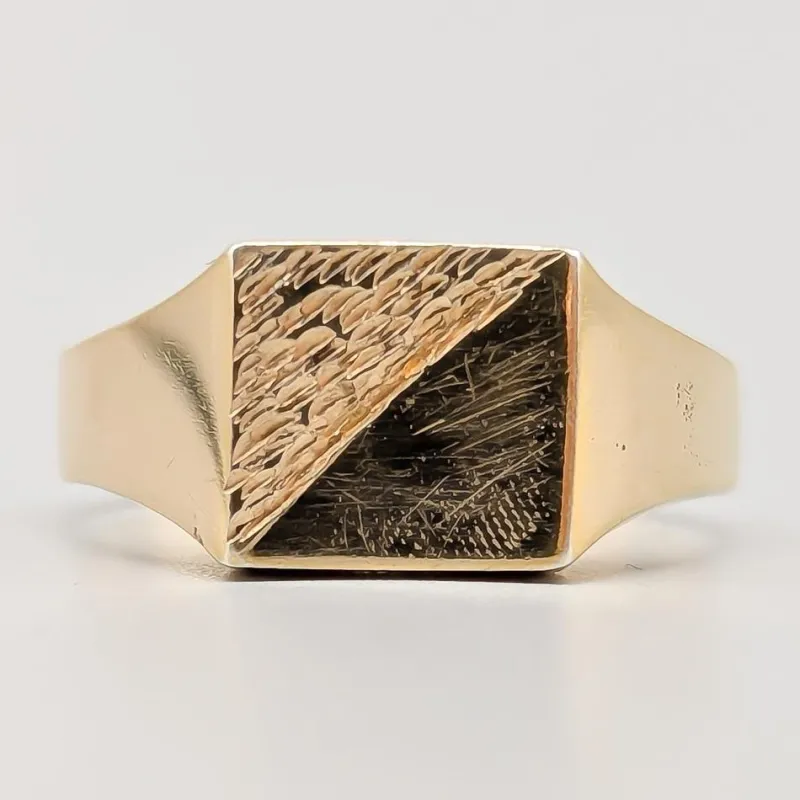 Pamono Signet Ring in Silver> Rings