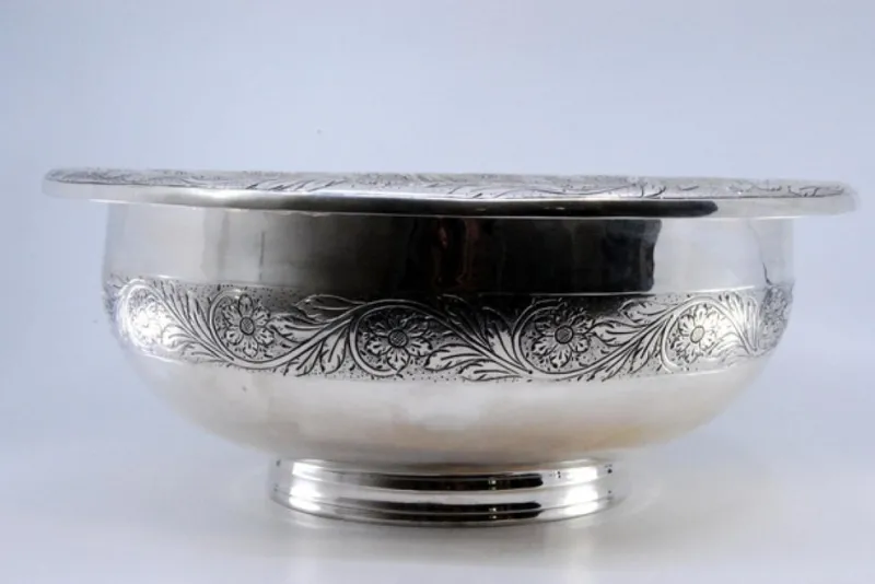 Outlet Pamono Silver Bowl with Floral Engravings