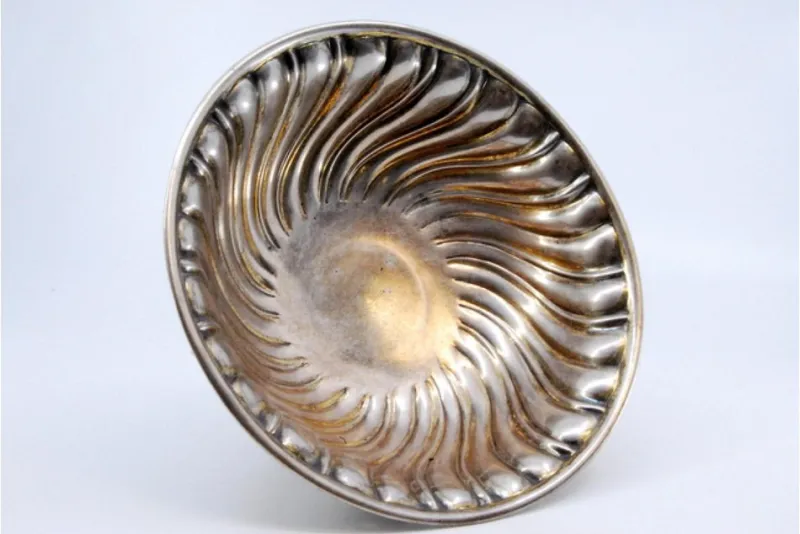 Pamono Silver Bowl with Scrollwork> Bowls