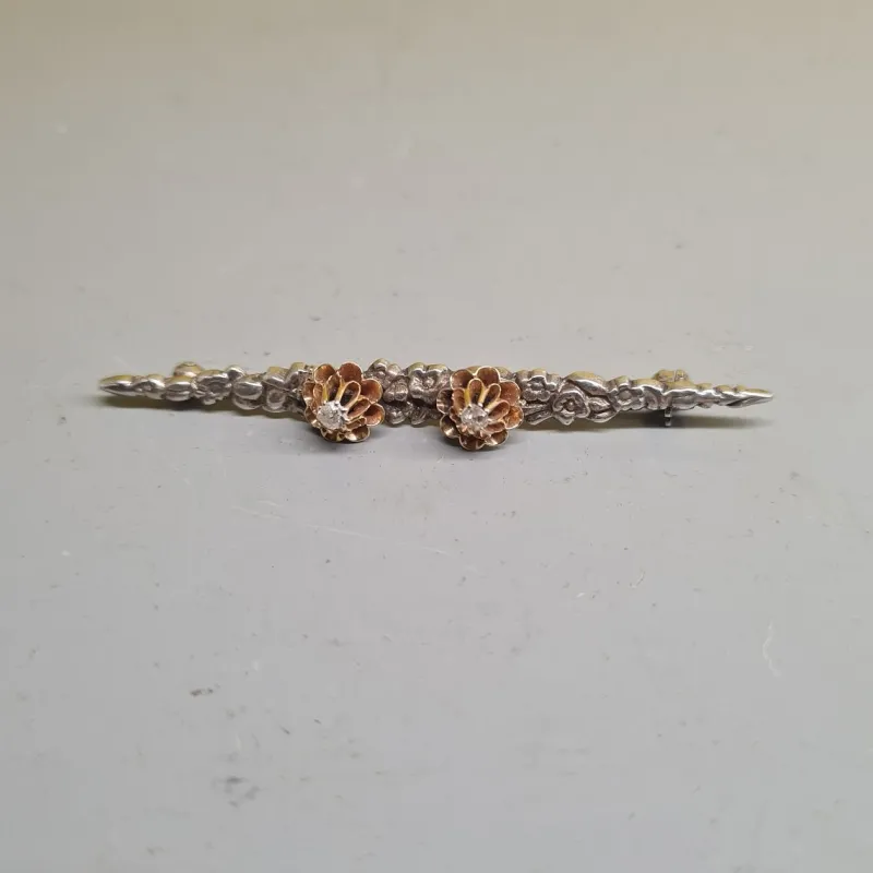 Pamono Silver Brochette with Gold Rosettes and Diamonds, 1900s> Brooches