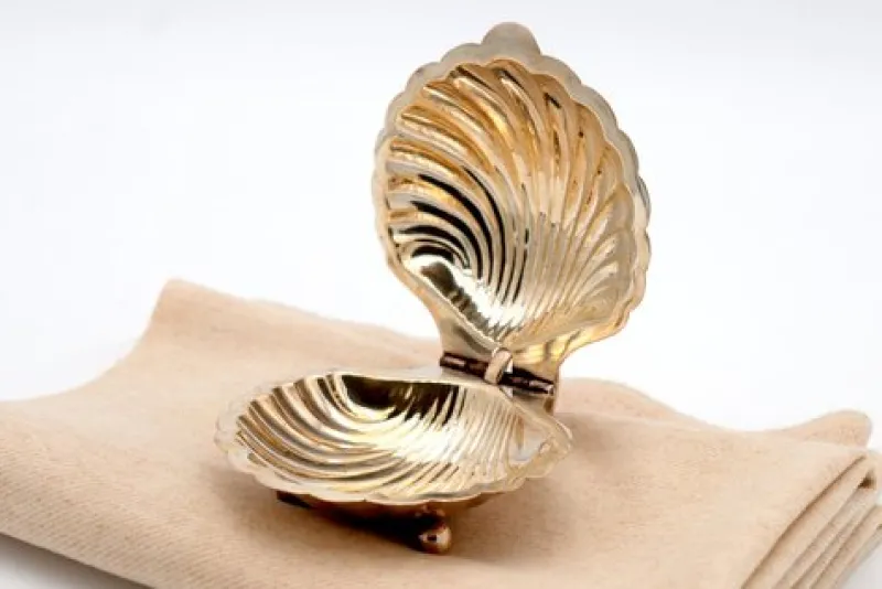 New Pamono Silver Butter Dish in the Shape of a Hinged Shell