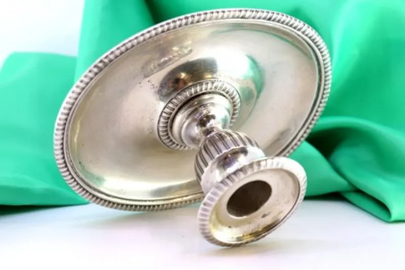 Hot Pamono Silver Candlestick with Elliptical Embossed and Pearled Reliefs