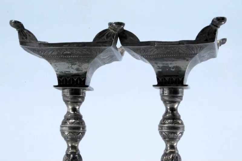 Pamono Silver Candlesticks with Turned and Embossed Shafts, Set of 2> Candleholders