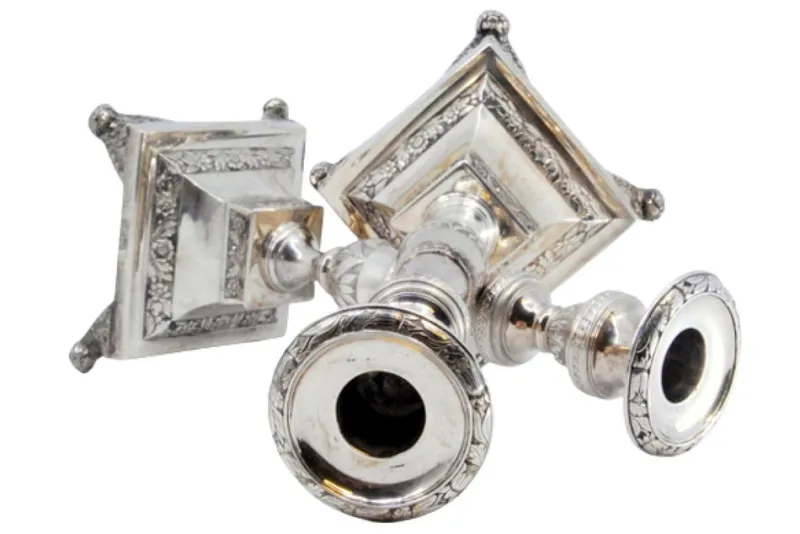 Pamono Silver Candlesticks with Engravings of Flowers and Palms, Set of 2> Candleholders