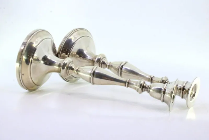 Pamono Silver Candlesticks with Smooth Stems, Set of 2> Candleholders