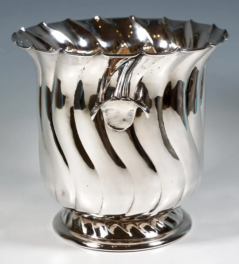 Pamono Silver Champagne Wine Cooler with Curved Folds, Firenze, Italy, Late 20th Century