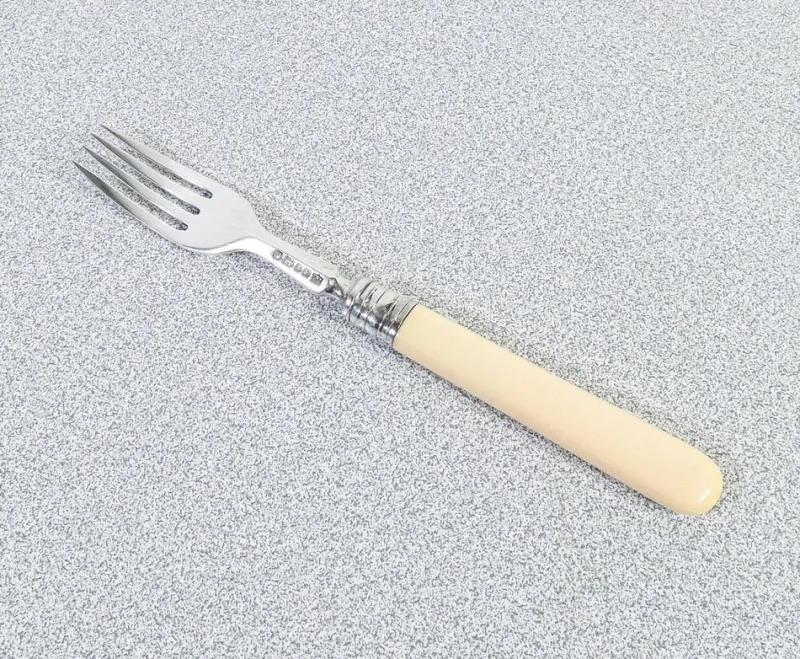 Pamono Silver Cutlery Service by Henry Wilkinson, 1872, Set of 24> Cutlery & Serving Utensils