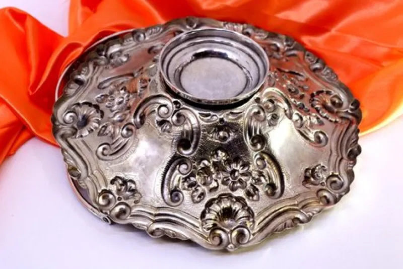 Best Pamono Silver Fruit Bowl with Shell Reliefs and Floral Motifs