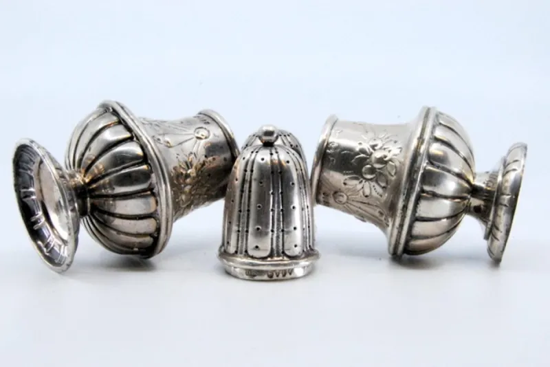 Pamono Silver Salt and Pepper Shaker with Raised Plant Elements, Set of 2