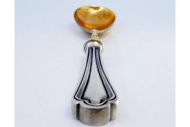 Pamono Silver Sauce Spoon with Golden Shell and Raised Stripes> Cutlery & Serving Utensils