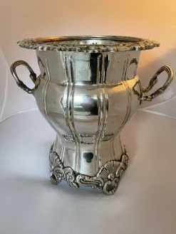 Pamono Silver-Plated Champagne Bucket or Wine Cooler from Royal Sheffield> Ice Buckets & Wine Coolers