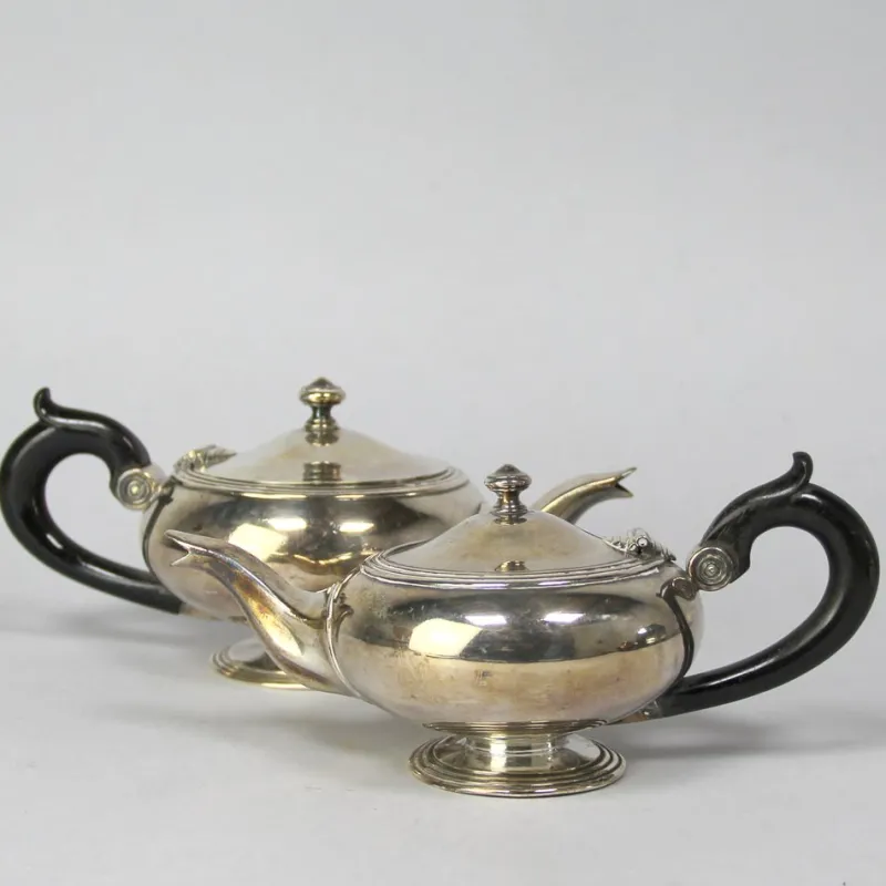Pamono Silver-Plated Metal Teapots from Christofle, Set of 2> Dinnerware Accessories