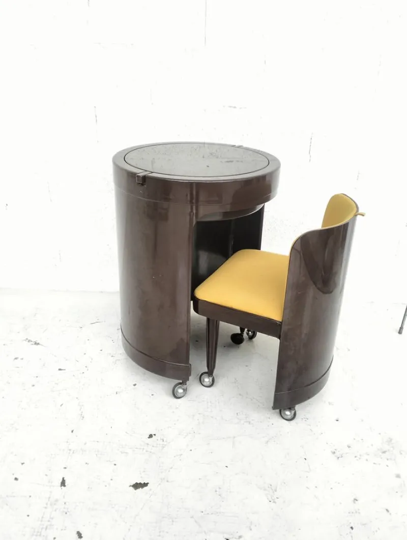 Pamono Silvi Vanity Table on Wheels and Chair from Studio Kastilia, 1970s, Set of 2