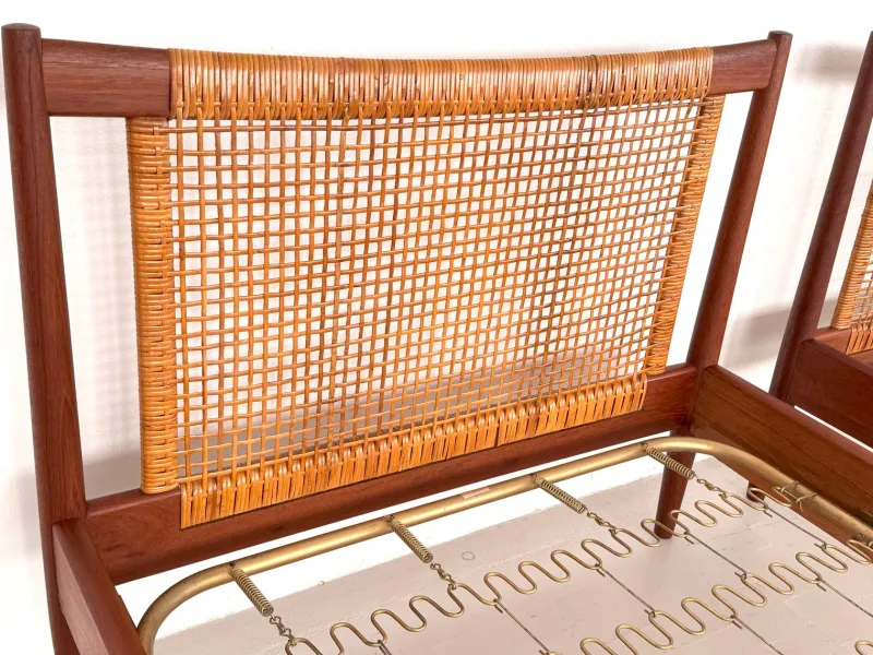 Outlet Pamono Single Beds by Børge Mogensen for Søborg Møbelfabrik, Denmark, 1950s, Set of 2