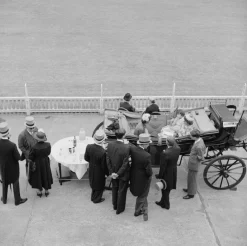 Pamono Slim Aarons, High Society Cricket, 1955 / 2020s, Limited Edition Estate Stamped Photographic Print> Photography