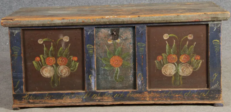New Pamono Small Antique Chamfered Chest in Softwood, 1897