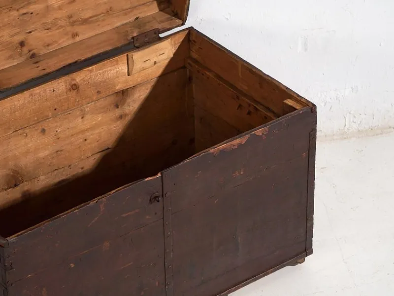 Best Pamono Small Antique Chest, 1900s