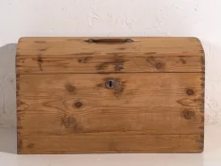 Pamono Small Antique Chest, 1920s