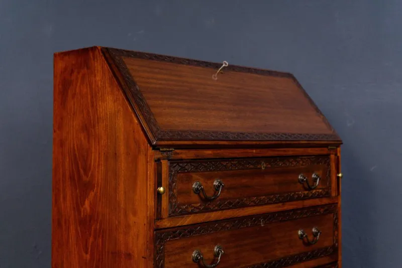 Pamono Small Antique Flap Secretary> Secretaires