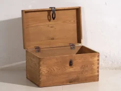 Sale Pamono Small Antique Storage Chest, 1920s