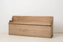 Pamono Small Antique Swedish Folk Art Bench with Natural Patina><noscript><img width=