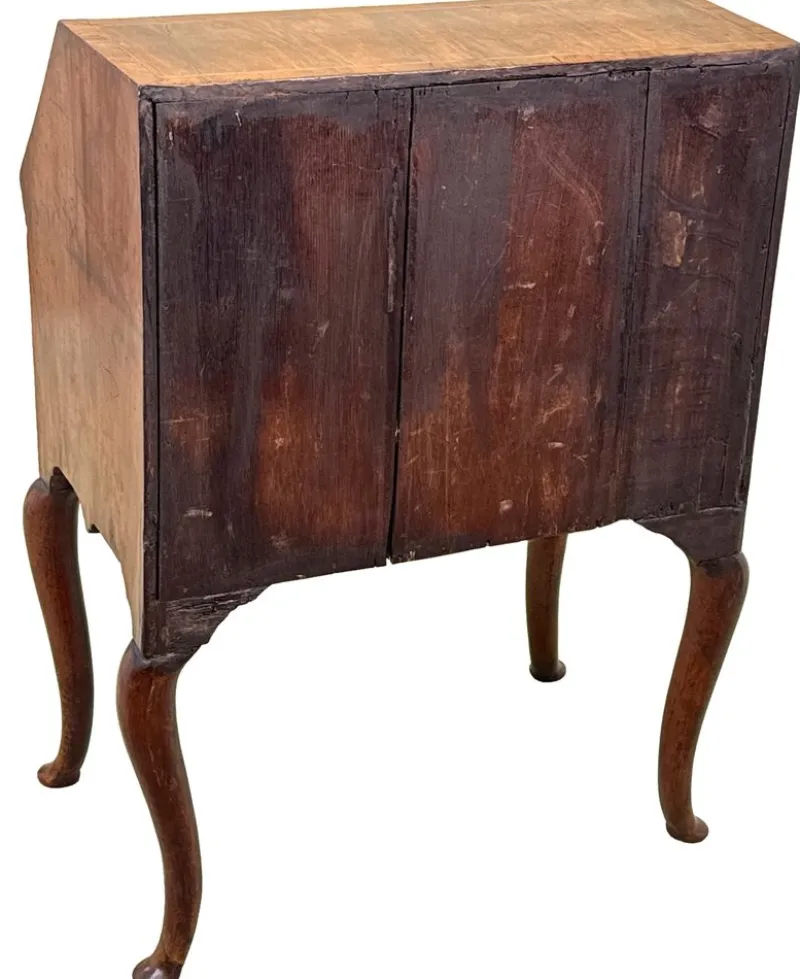 Clearance Pamono Small Antique Walnut Secretaire, 1720