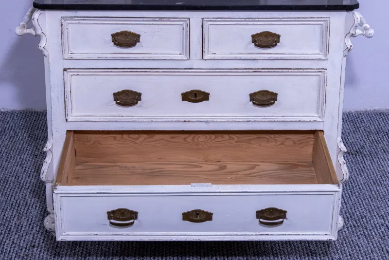 Discount Pamono Small Antique White Pine Chest of 4 Drawers with Marble Top and Mirror, Late 19th Century