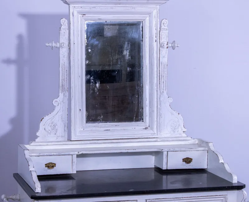 Discount Pamono Small Antique White Pine Chest of 4 Drawers with Marble Top and Mirror, Late 19th Century