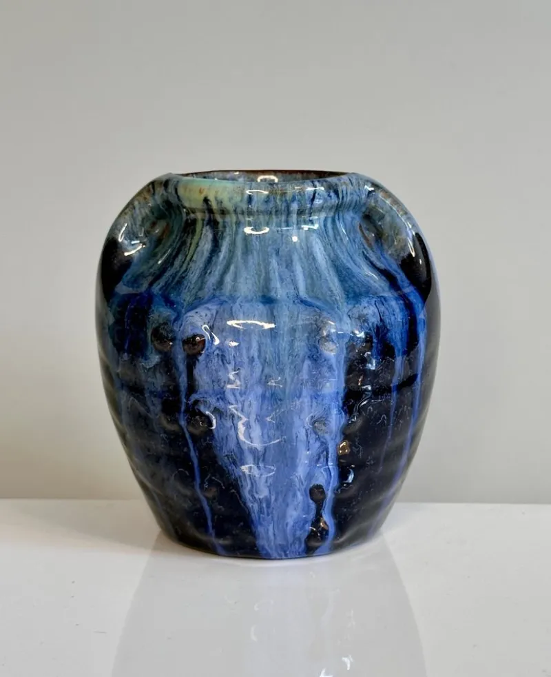 Pamono Small Art Nouveau Sculptural Studio Ceramic Vase, Germany, 1920s> Vases