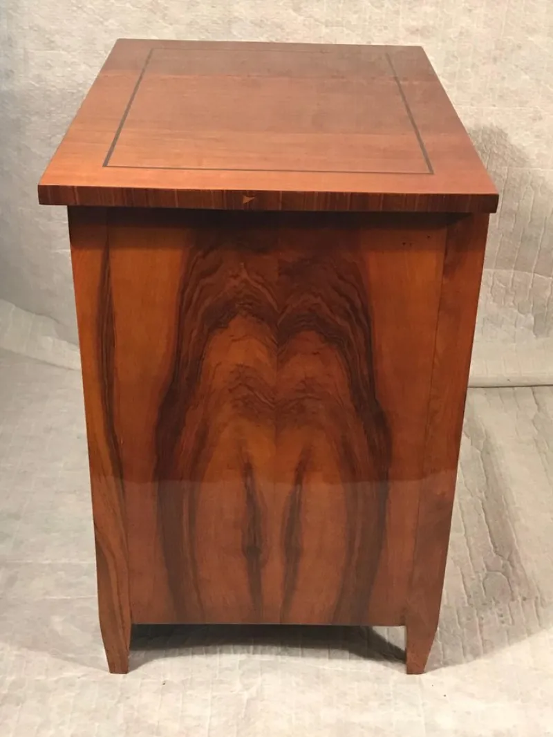 Pamono Small Biedermeier Chest of Drawers, Germany, 1810s-1820s> Dressers, Commodes & Chests