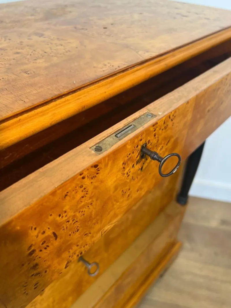 Sale Pamono Small Biedermeier Style Chest of 4 Drawers in Bird's-Eye Maple