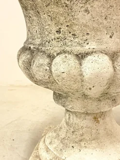 Pamono Small Concrete Vase, 1970s> Garden Accessories