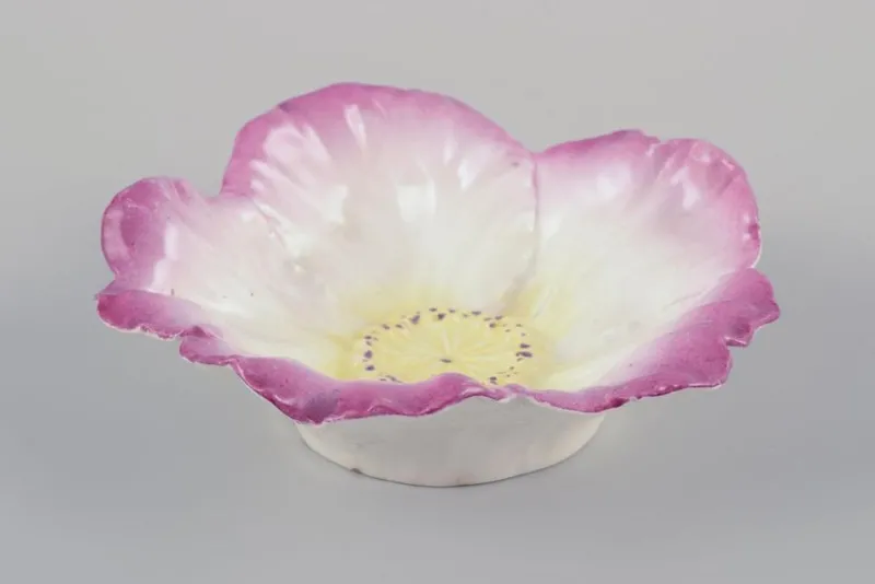 Best Pamono Small Early 20th Century Art Nouveau French Faience Floral Bowls, Set of 3