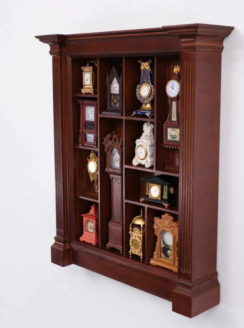 Pamono Small Franklin Mint Clocks with Wall Unit, 1980s, Set of 13> Clocks