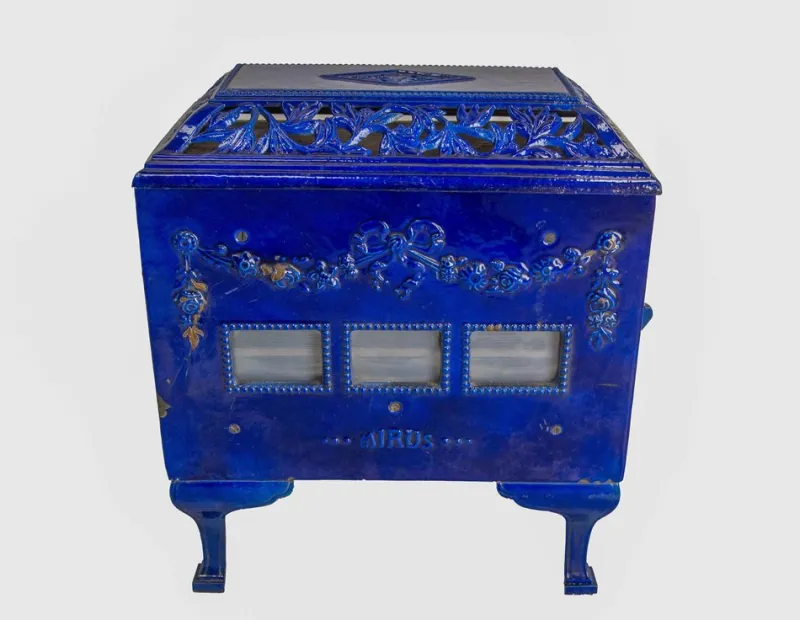 Outlet Pamono Small French Art Deco Blue Enamelled Coal Stove, 1890s