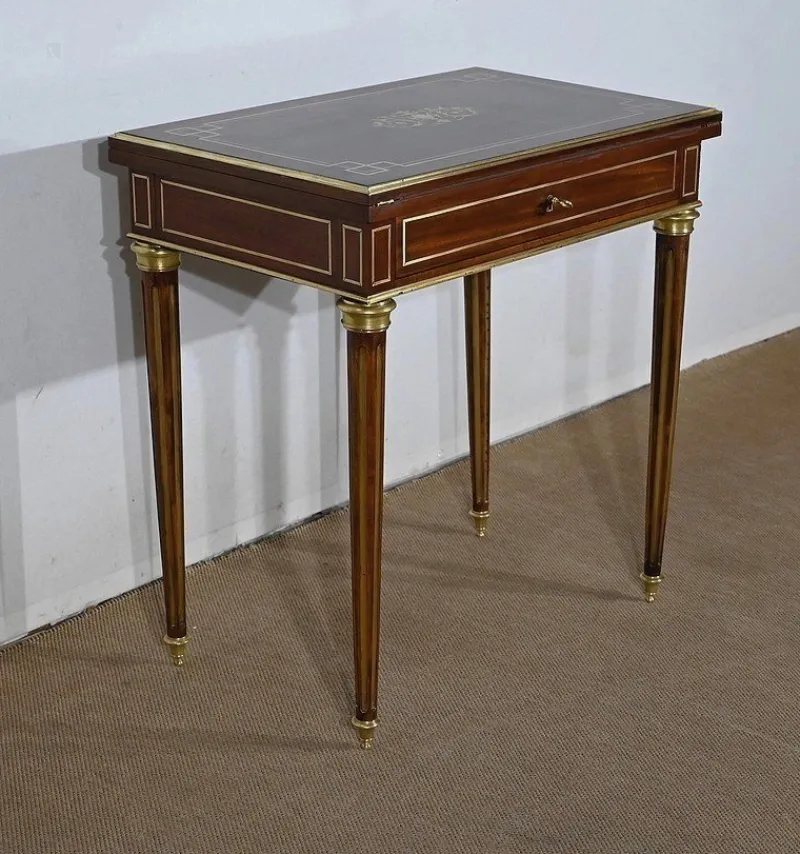Pamono Small Game Table in Louis XVI Style, Late 19th Century> Game Tables