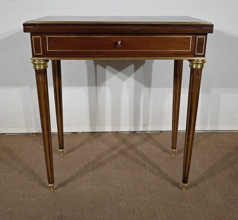 Pamono Small Game Table in Louis XVI Style, Late 19th Century> Game Tables
