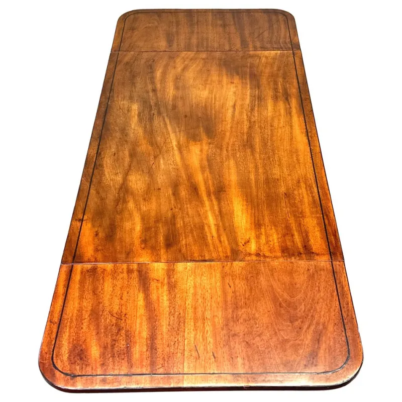 Hot Pamono Small Georgian Side Table in Mahogany, 1800