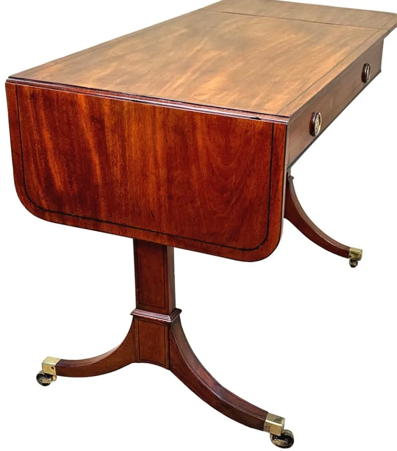 Hot Pamono Small Georgian Side Table in Mahogany, 1800