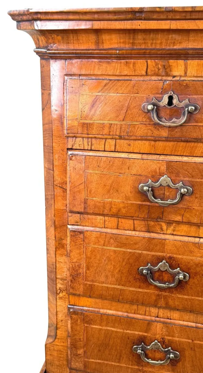 Outlet Pamono Small Georgian Walnut Tallboy, 1720