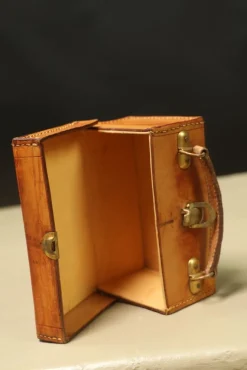 Best Pamono Small Leather Suitcase or Trunk