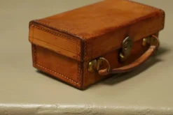 Best Pamono Small Leather Suitcase or Trunk